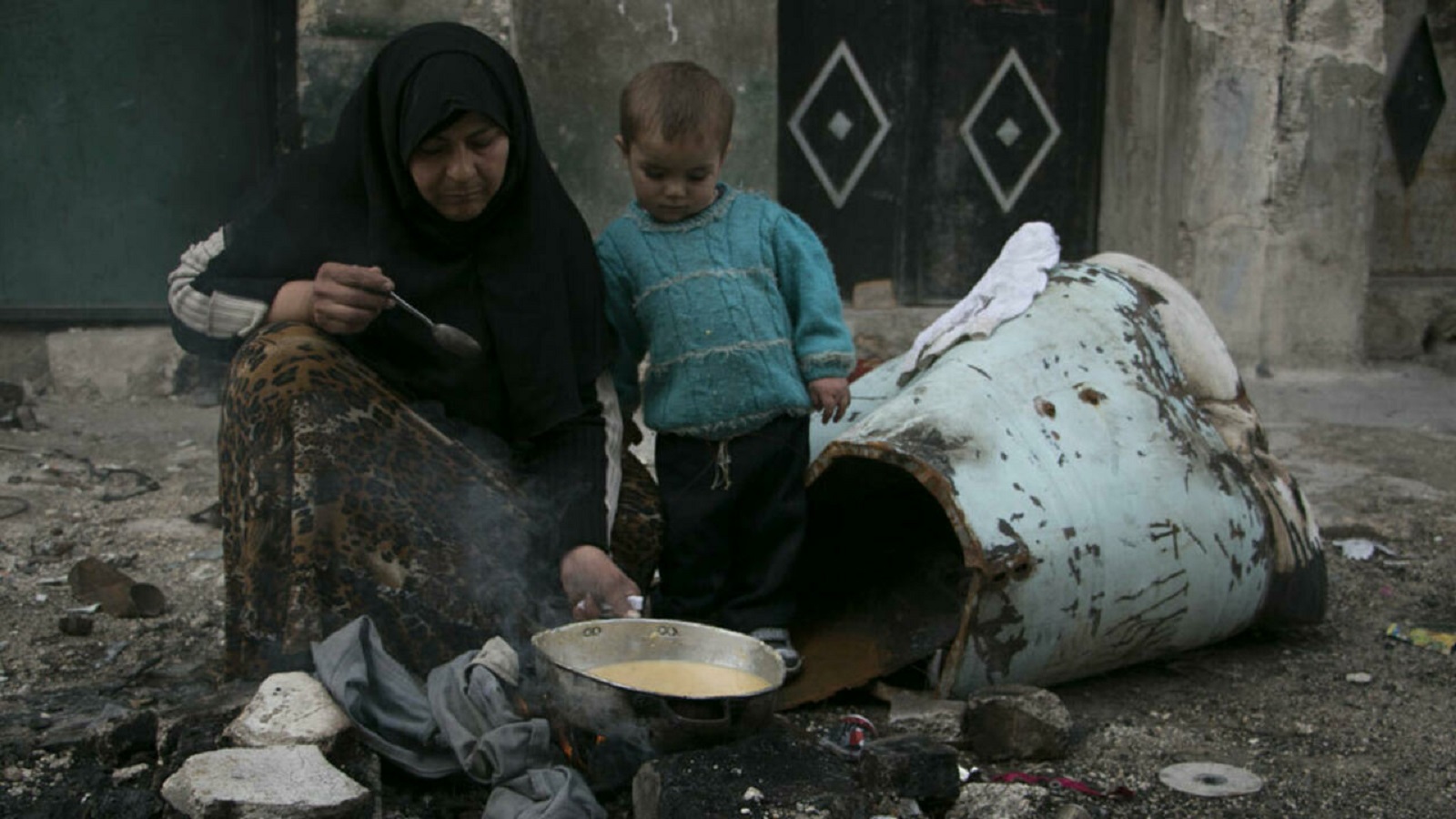 12 مليون سوري..لا يعرفون من أين ستأتي وجبتهم التالية