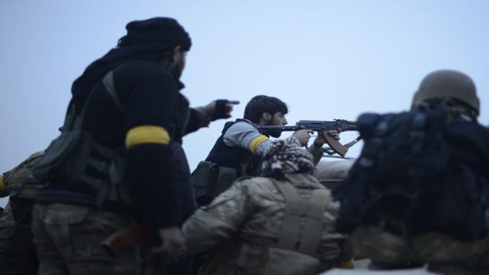 إدلب: لماذا يرفض "أنصار التوحيد" تعزيزات "الجيش الوطني"؟