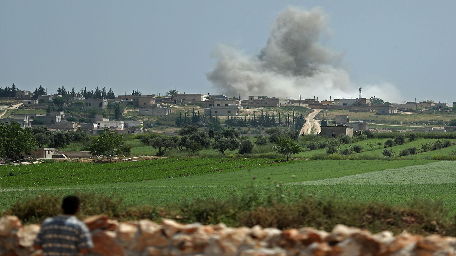حماة الشمالي: معارك كرٍ  وفرٍ حول تل عثمان