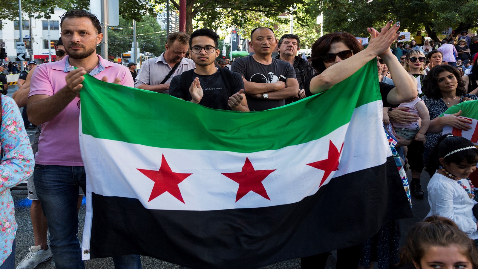 السفارات السورية تصطاد المعارضين عبر خلايا مخابراتية