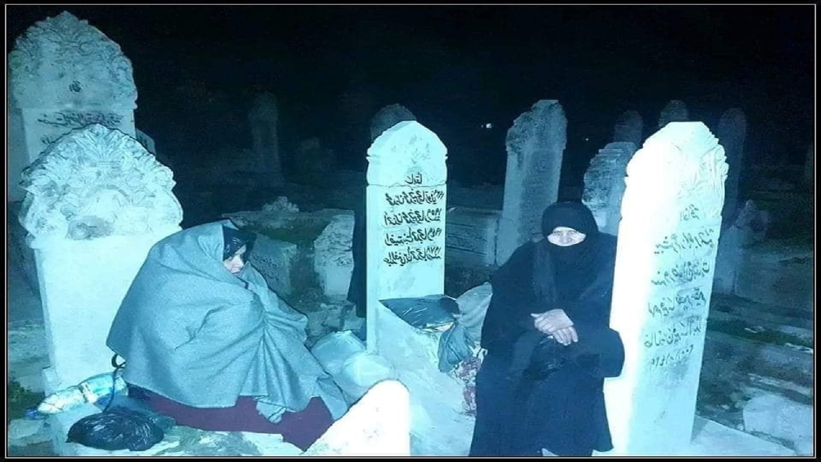 حلب:منكوبو الزلزال يعيشون في المقابر..والدولة ليس لديها بدائل سكنية