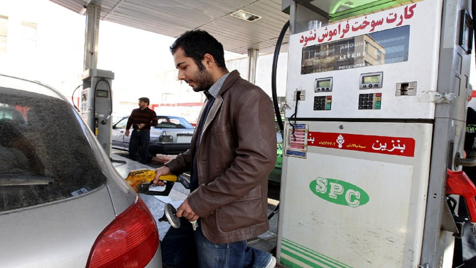 سوق النفط تستقبل إيران المرهقة.. و2016 موعدٌ منتظر