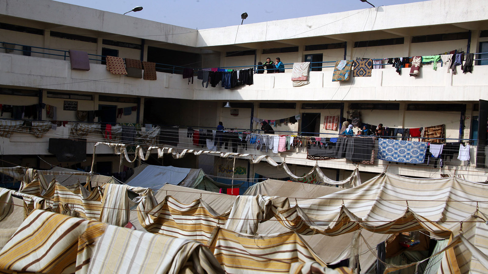 العودة إلى الغوطة من "مراكز الإيواء": لا للذكور