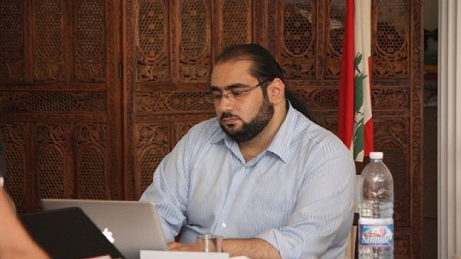 عماد بزي يمثل أمام "جرائم المعلوماتية" ويُترك رهن التحقيق