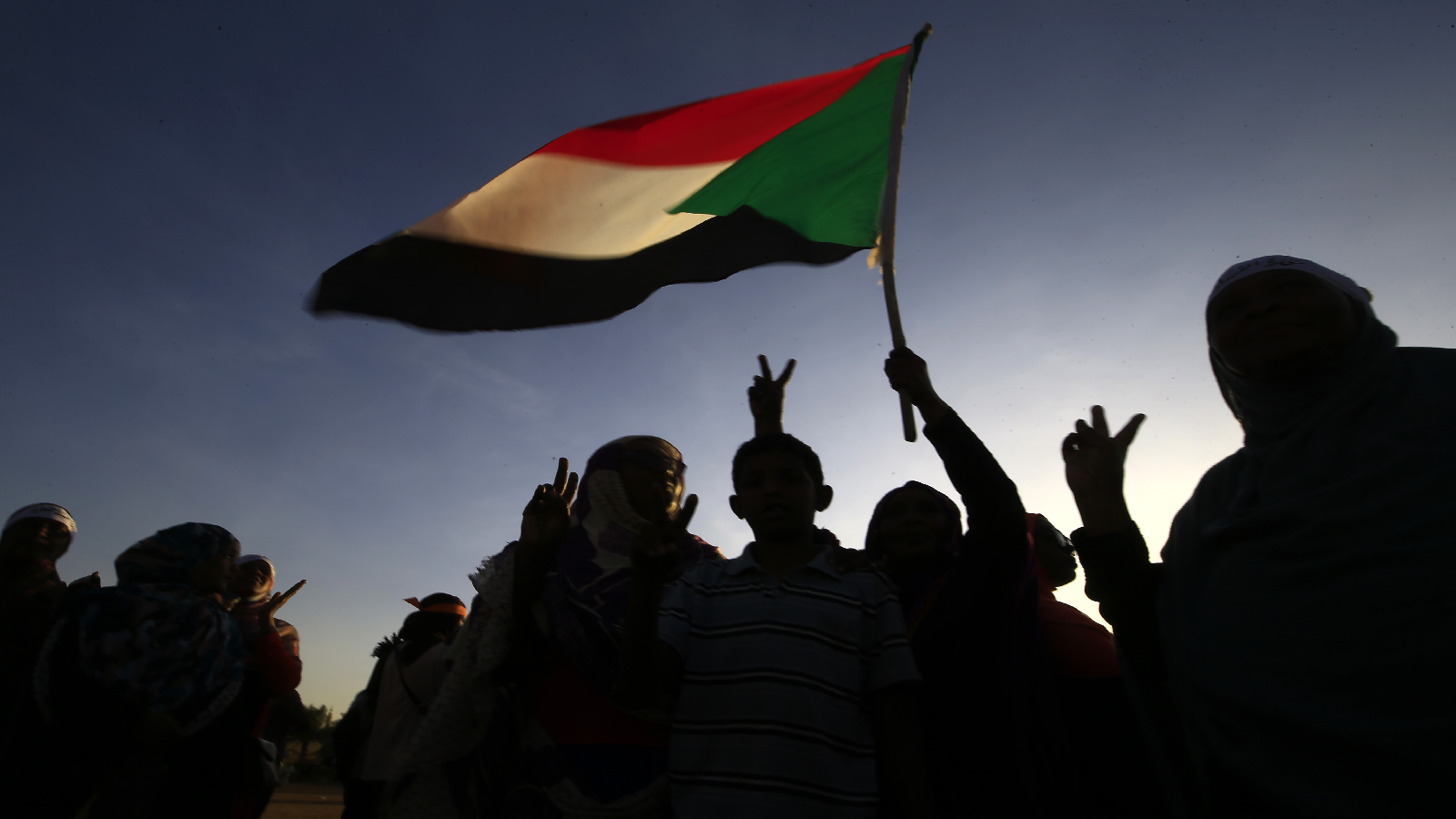 السودان:ضغط دولي يعيد حمدوك إلى مقر إقامته