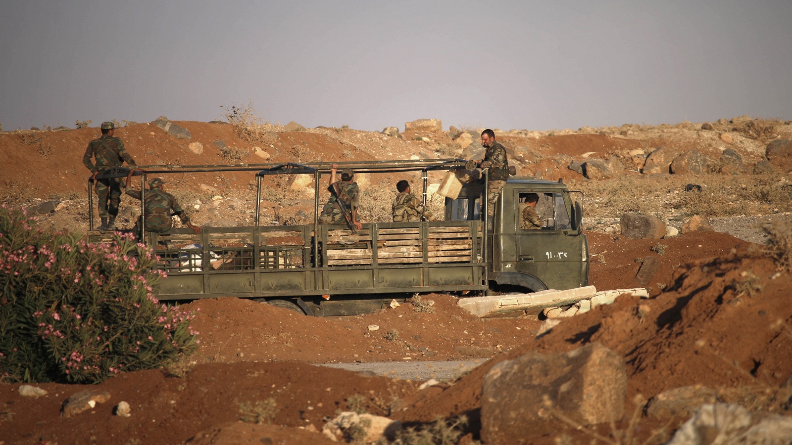 درعا:الفرقة الرابعة لا تزال تتحين الفرصة للهجوم